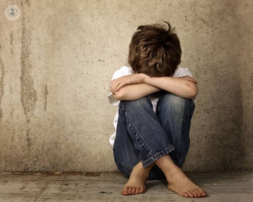Supera tus traumas de la infancia a través de la Psicoterapia