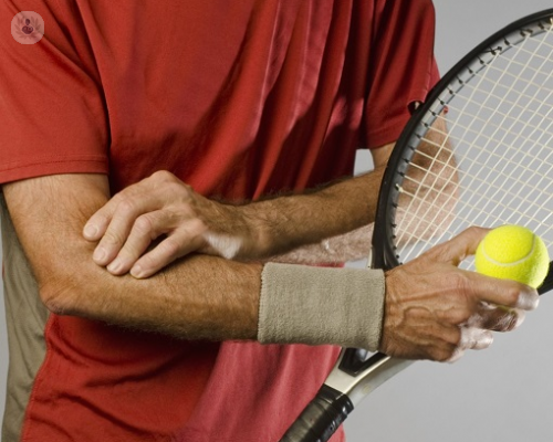 Epicondilitis (codo de tenista): ¿en qué consiste el tratamiento?