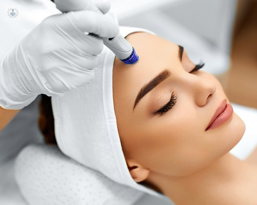 como-quitar-las-manchas-de-acne-con-laser imagen de artículo