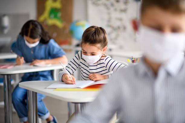 el-regreso-a-clases-sera-en-semaforo-verde imagen de artículo