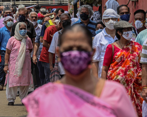 nueva-variante-india-de-covid-19-podria-poner-en-riesgo-a-pacientes-ya-vacunados imagen de artículo