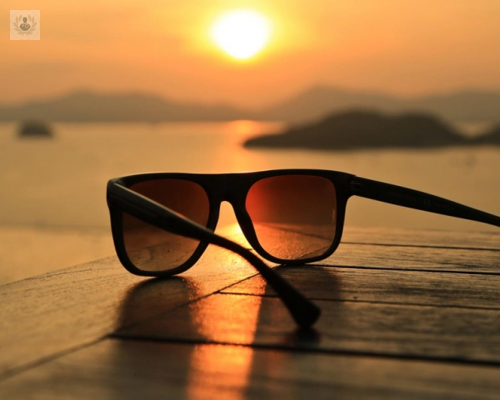 tumores-oculares-los-lentes-de-sol-pueden-no-ser-suficientes-para-protegerlos imagen de artículo