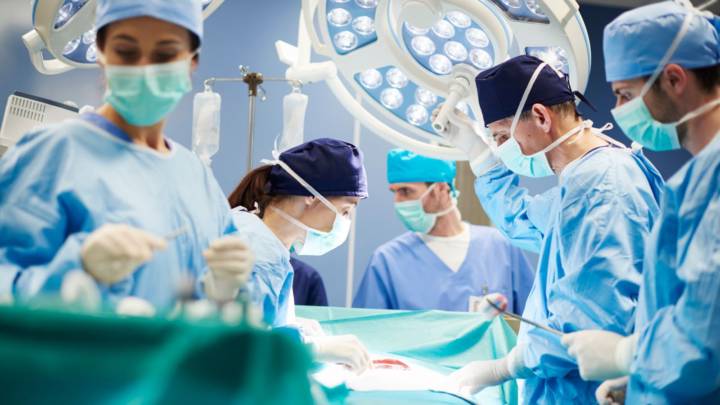 cirugia-endoscopica-avances-innovadores imagen de artículo