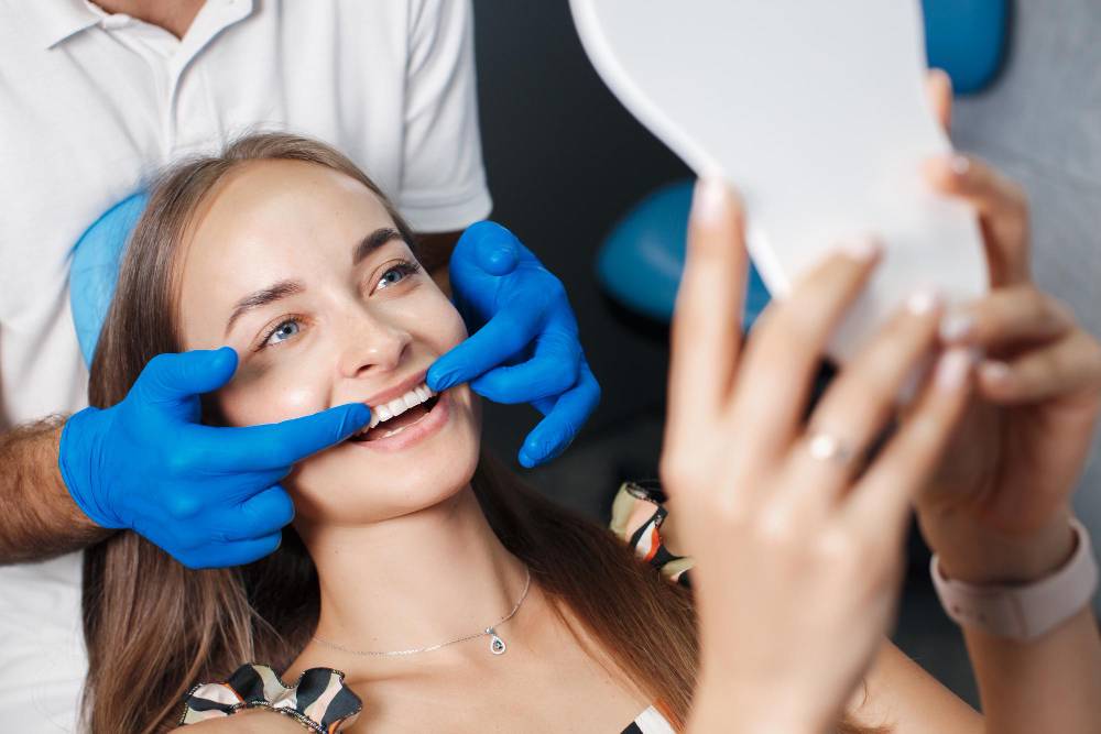 bonding-compuesto-union-compuesta-tecnica-reparacion-dientes imagen de artículo