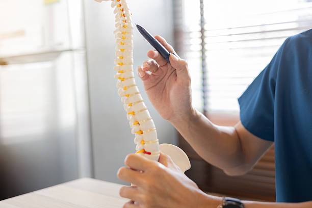 cirugia-de-columna-minimamente-invasiva-que-es-indicaciones-y-avances imagen de artículo