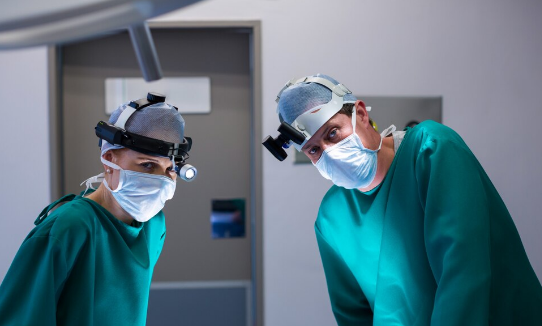 cirugia-lasik-que-es-como-funciona-riesgos-y-beneficios imagen de artículo