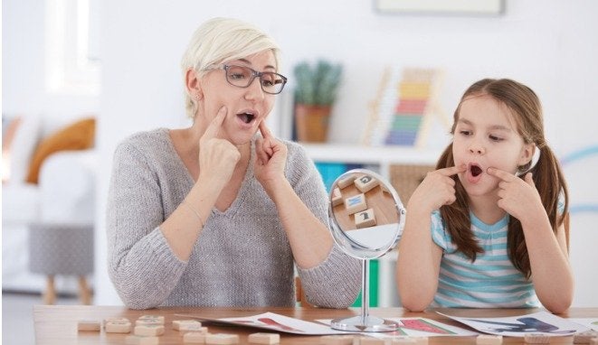 Logopeda en una Clínica Dental