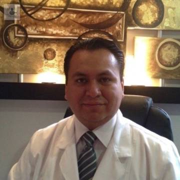 Cesar Reyes Elizondo imagen perfil