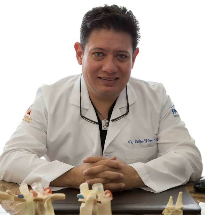 Dr. Delfino Flores Herrera 