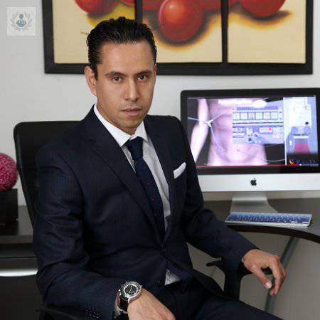 Dr. Guillermo Flores Ayala 