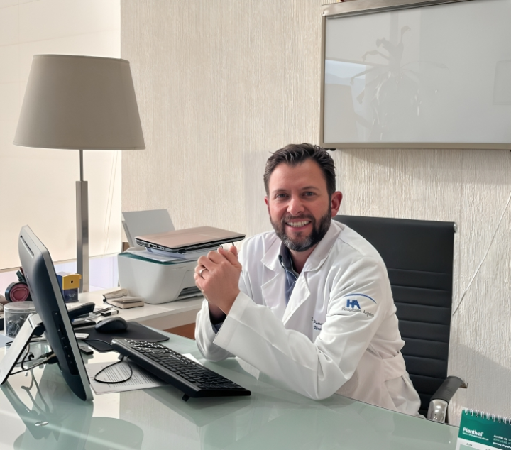 Dr. Patricio Cruz 