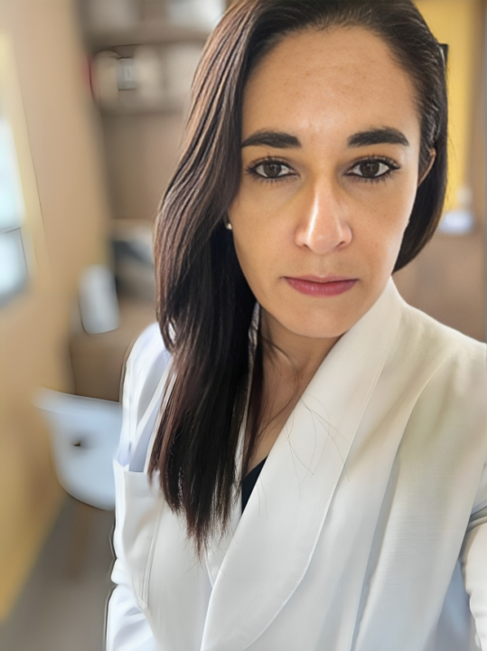 Dra. Cynthia Gabriela Solís Silva 